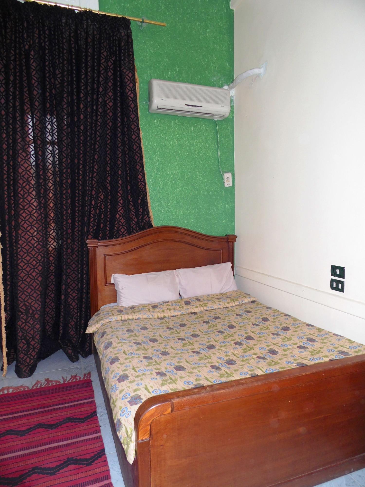 The Australian Hostel Kairo Bagian luar foto