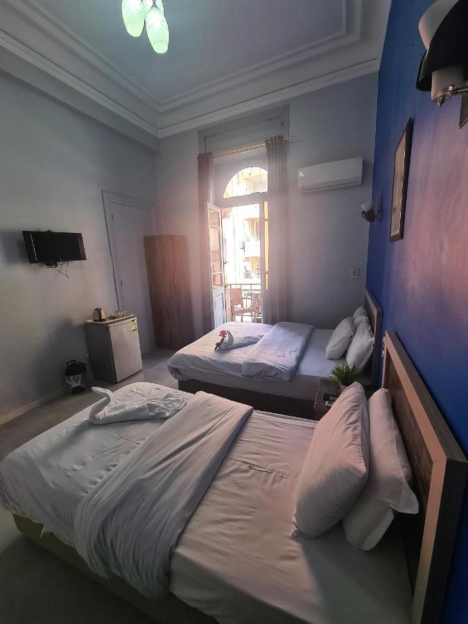 The Australian Hostel Kairo Bagian luar foto