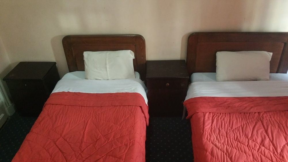 The Australian Hostel Kairo Bagian luar foto
