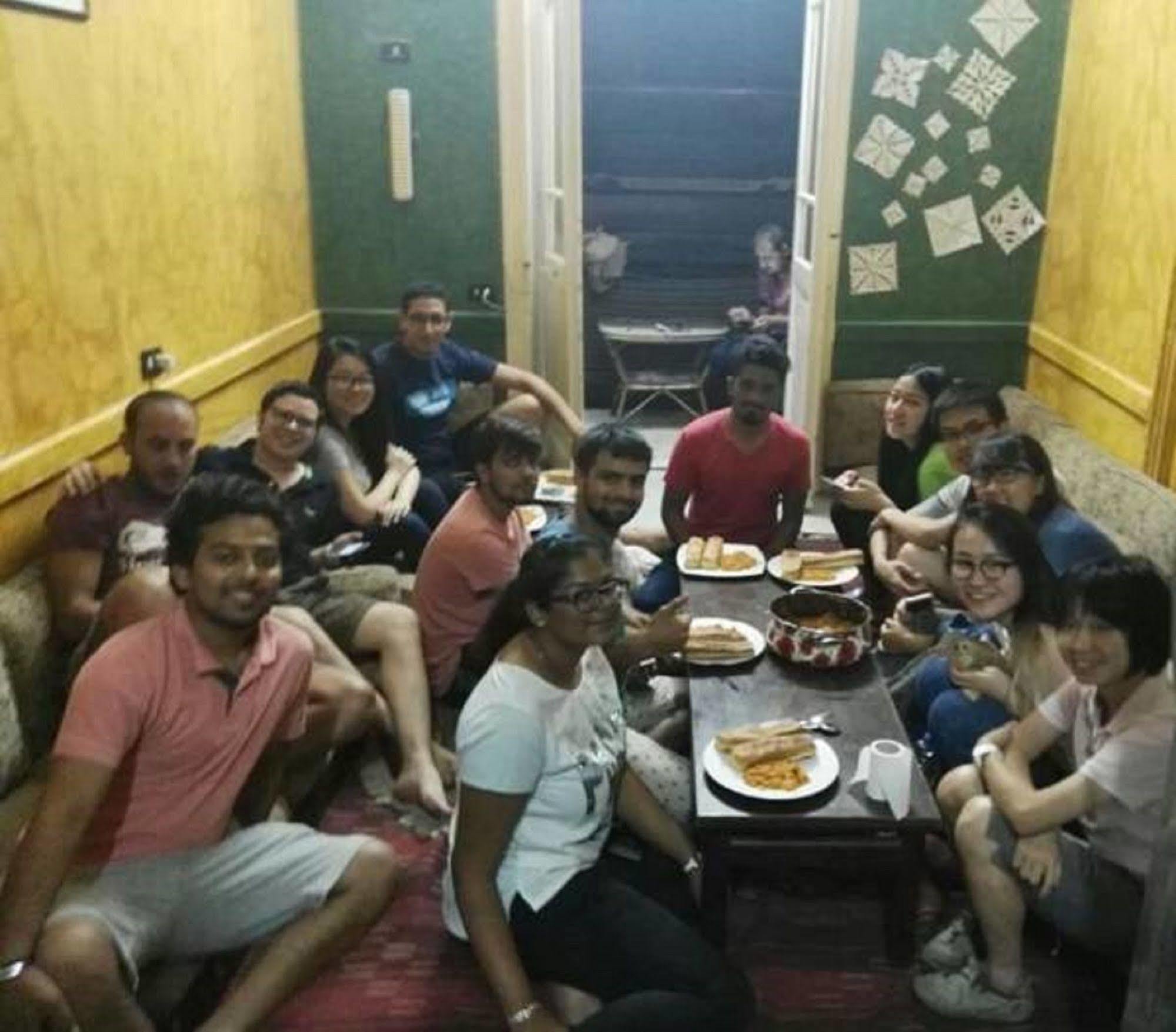 The Australian Hostel Kairo Bagian luar foto